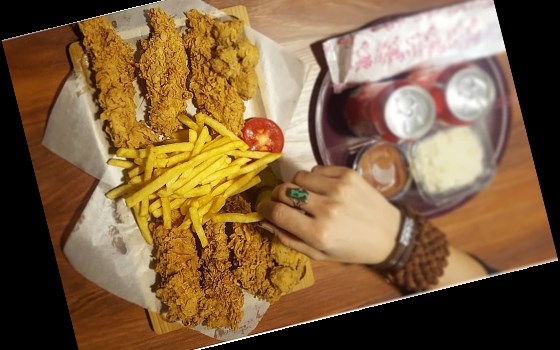 فیله استریپس اسپایسی