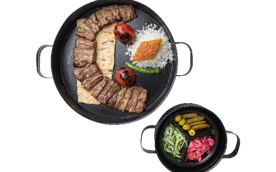 خوراک کباب برگ ممتاز آریایی