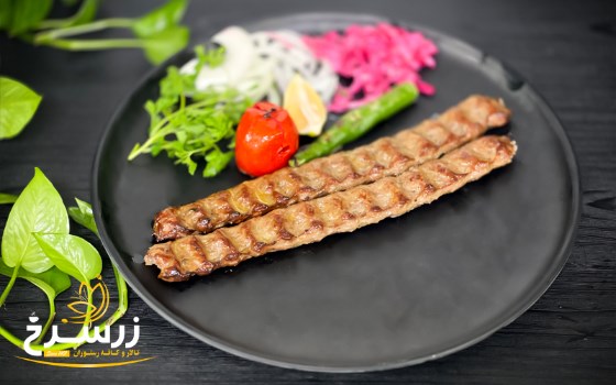 کباب کوبیده (دو سیخ)