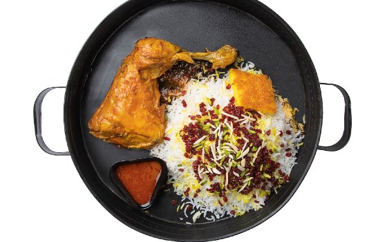 زرشک پلو با مرغ ران