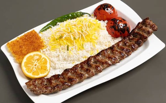 چلوکباب لقمه زعفرانی مخصوص